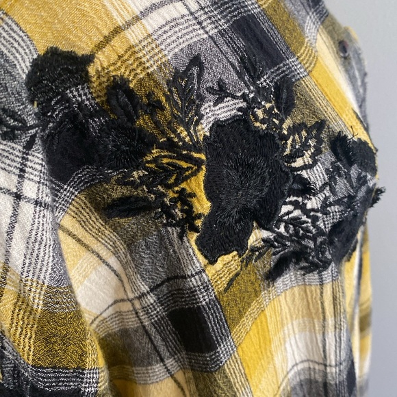 Anthropology Maeve hi/low top - Picture 4 of 8